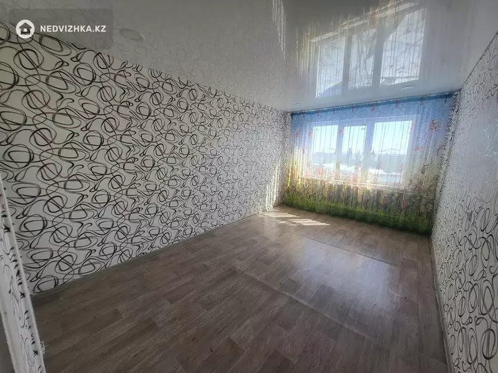 2-комнатная квартира, этаж 5 из 5, 44 м², фотография 3