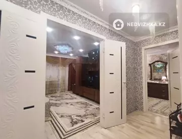 2-комнатная квартира, этаж 6 из 9, 49 м², Посуточно