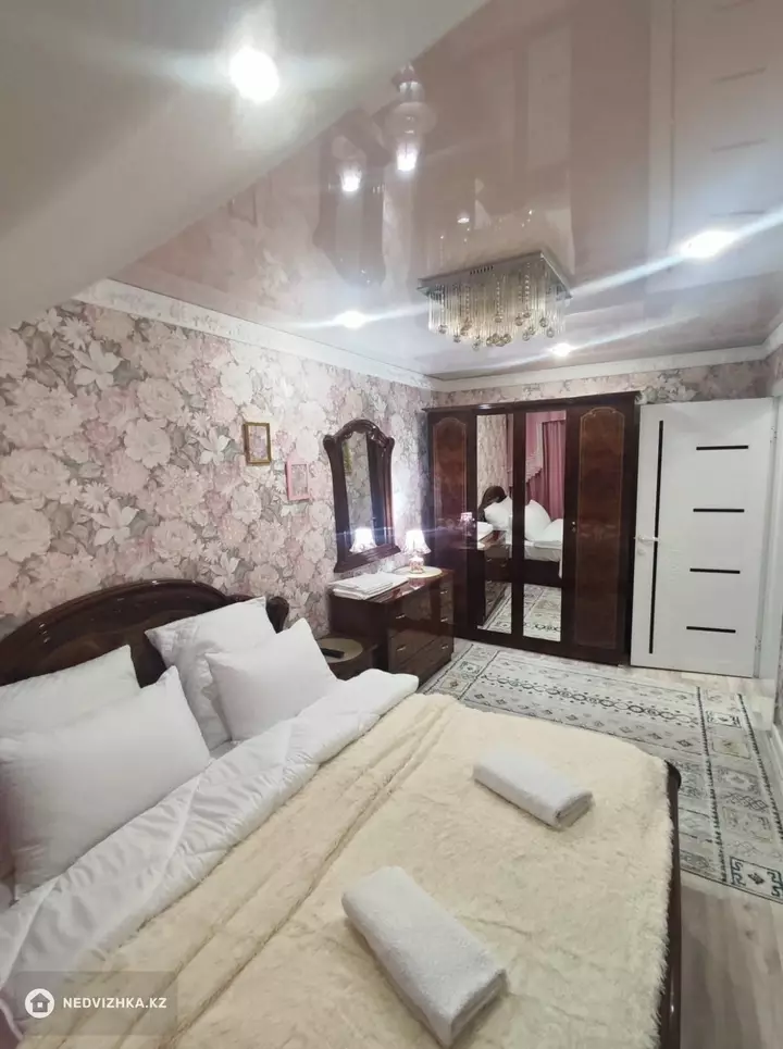 2-комнатная квартира, этаж 6 из 9, 49 м², Посуточно, фотография 4