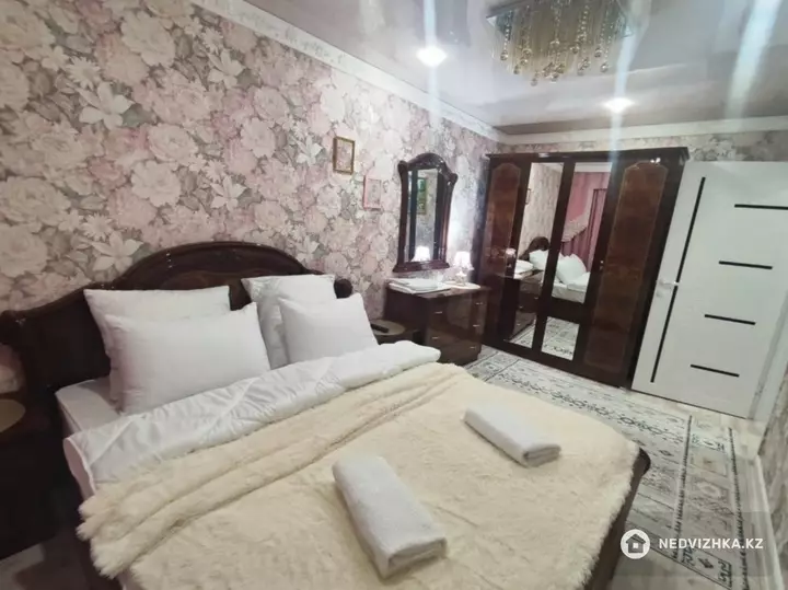 2-комнатная квартира, этаж 6 из 9, 49 м², Посуточно, фотография 5