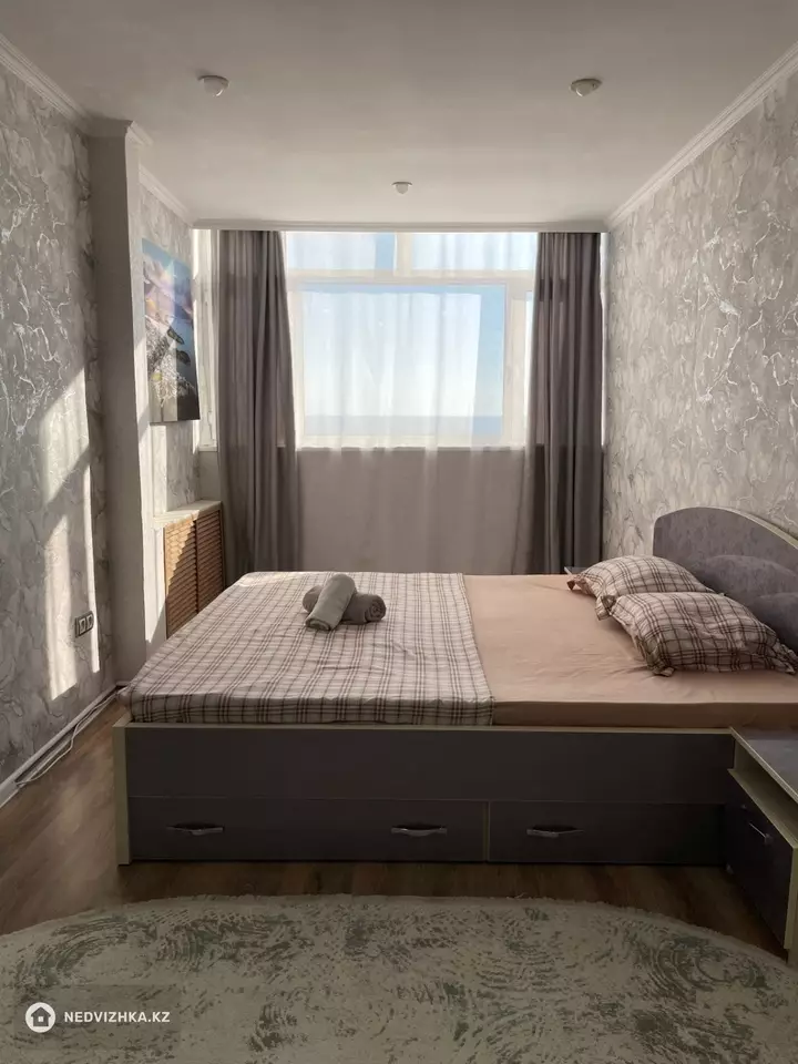 3-комнатная квартира, этаж 3 из 5, 69 м², Посуточно, фотография 3