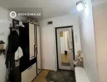 3-комнатная квартира, этаж 2 из 5, 63 м²