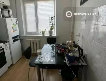 3-комнатная квартира, этаж 2 из 5, 63 м²
