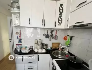 3-комнатная квартира, этаж 2 из 5, 63 м²
