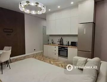 2-комнатная квартира, этаж 8 из 22, 50 м², Посуточно