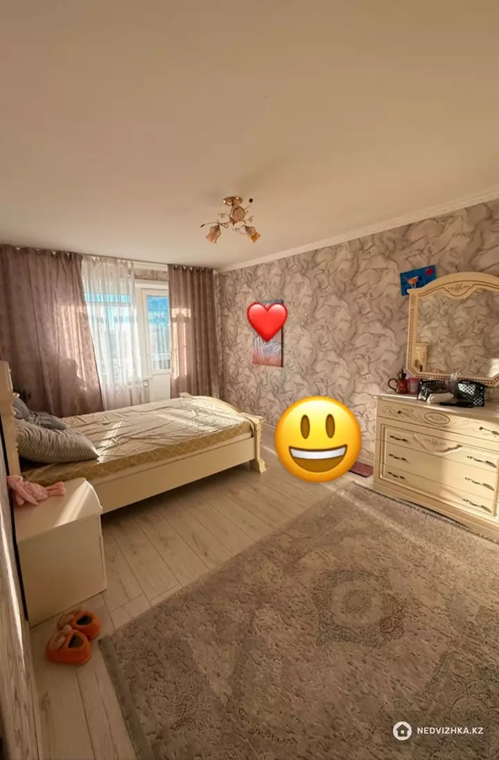 4-комнатная квартира, этаж 6 из 6, 87 м², фотография 2