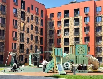 3-комнатная квартира, этаж 3 из 6, 50 м²