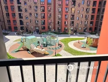 3-комнатная квартира, этаж 3 из 6, 50 м², миниатюра 6