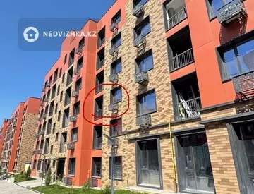 3-комнатная квартира, этаж 3 из 6, 50 м², миниатюра 10