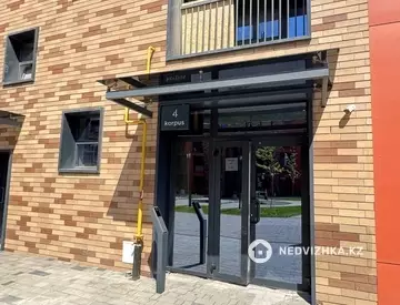 3-комнатная квартира, этаж 3 из 6, 50 м², миниатюра 12