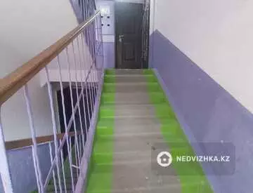 1-комнатная квартира, этаж 3 из 5, 30 м²