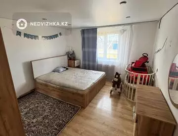 5-комнатный дом, 1500 соток, 1 500 м²