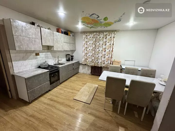 5-комнатный дом, 1500 соток, 1 500 м², фотография 3