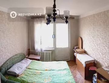 3-комнатная квартира, этаж 4 из 5, 67 м²