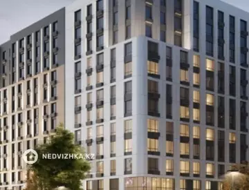 4-комнатная квартира, этаж 8 из 12, 111 м², миниатюра 3