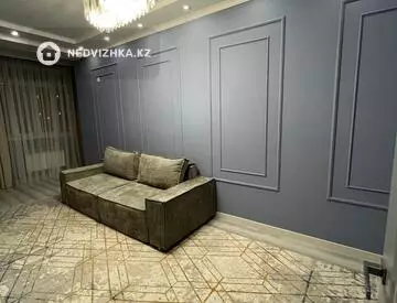 1-комнатная квартира, этаж 3 из 12, 51 м²