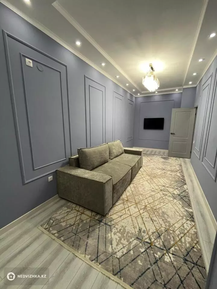 1-комнатная квартира, этаж 3 из 12, 51 м², фотография 3