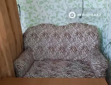 3-комнатная квартира, этаж 4 из 5, 70 м²