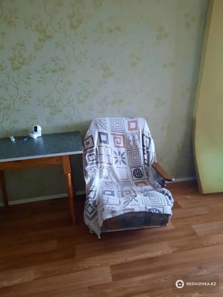 3-комнатная квартира, этаж 4 из 5, 70 м², фотография 4