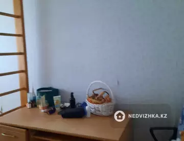 3-комнатная квартира, этаж 4 из 5, 70 м², миниатюра 10