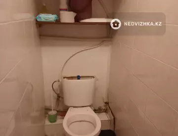 3-комнатная квартира, этаж 4 из 5, 70 м², миниатюра 9