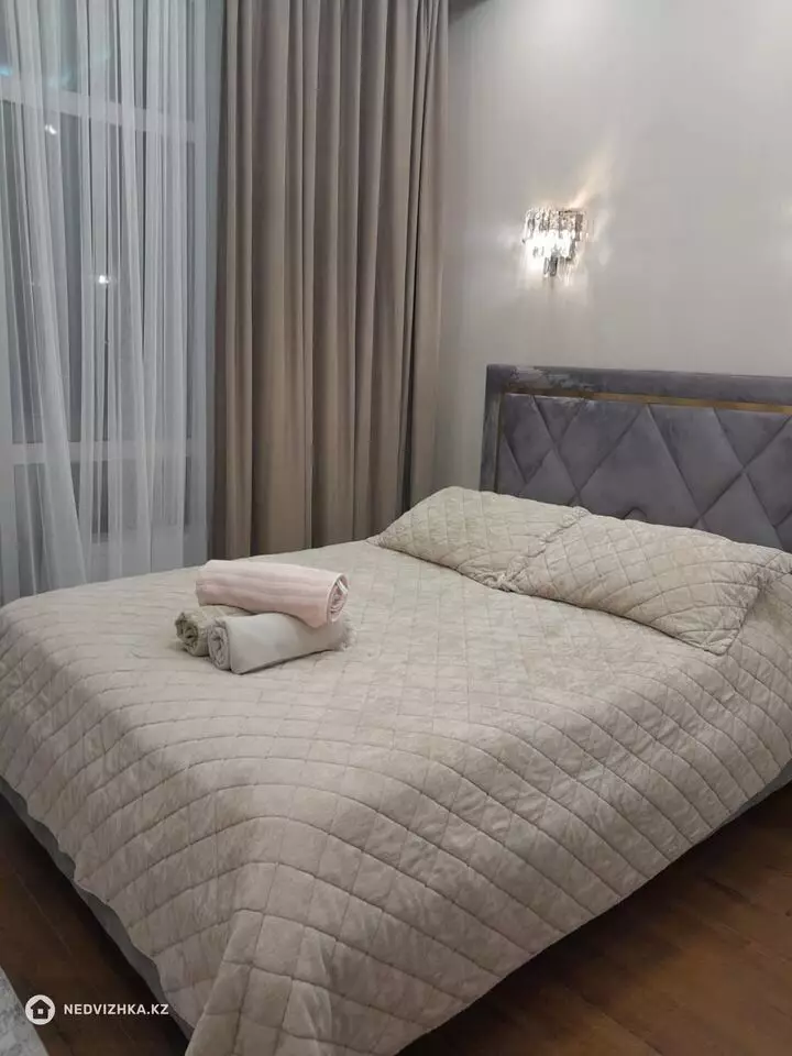 2-комнатная квартира, этаж 14 из 14, 51 м², Посуточно, фотография 3