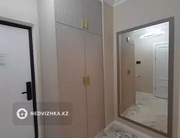 2-комнатная квартира, этаж 14 из 14, 51 м², Посуточно, миниатюра 11
