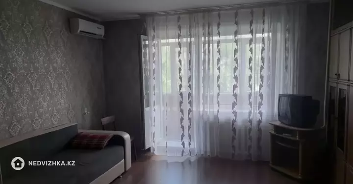 3-комнатная квартира, этаж 4 из 9, 68 м²