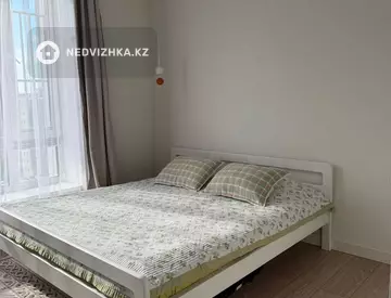 3-комнатная квартира, этаж 10 из 12, 65 м², миниатюра 7