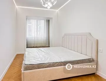 3-комнатная квартира, этаж 10 из 20, 110 м², На длительный срок, миниатюра 5