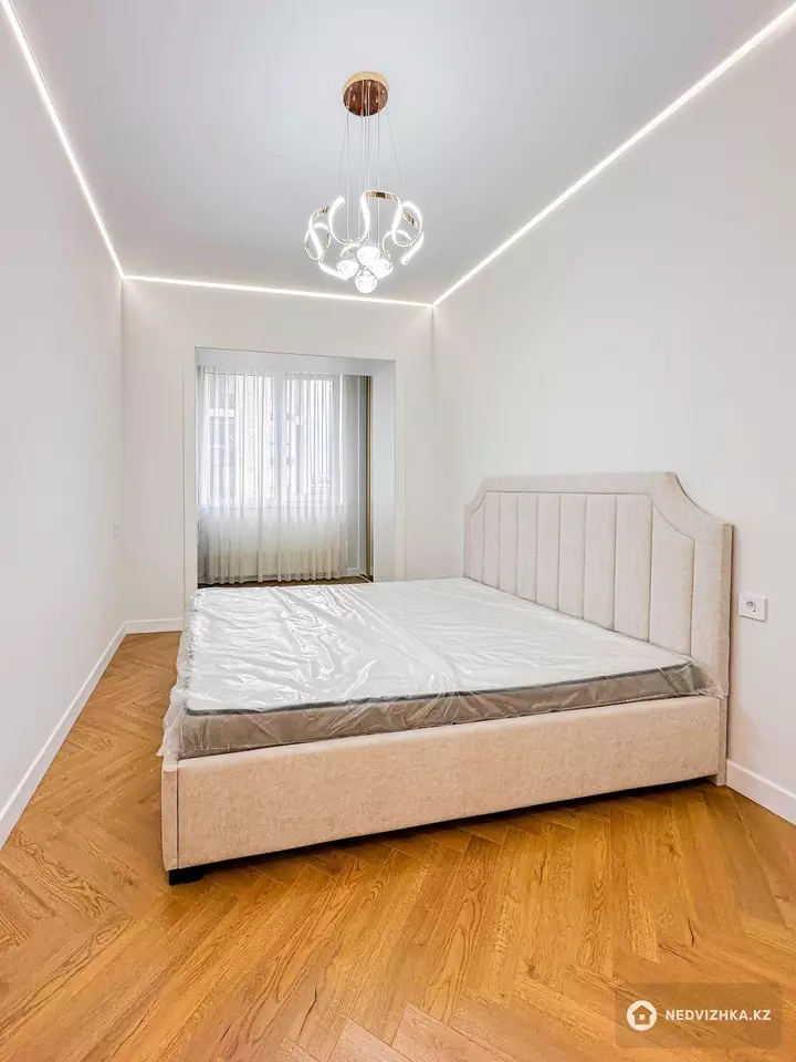 3-комнатная квартира, этаж 10 из 20, 110 м², На длительный срок, 5-фотосурет