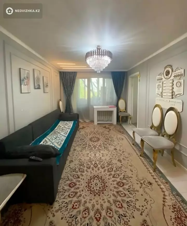4-комнатная квартира, этаж 5 из 5, 58 м², фотография 4