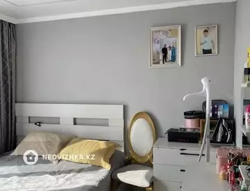 4-комнатная квартира, этаж 5 из 5, 58 м², миниатюра 6