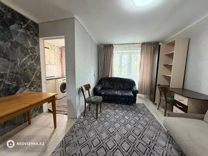 1-комнатная квартира, этаж 4 из 4, 27 м², фотография 5