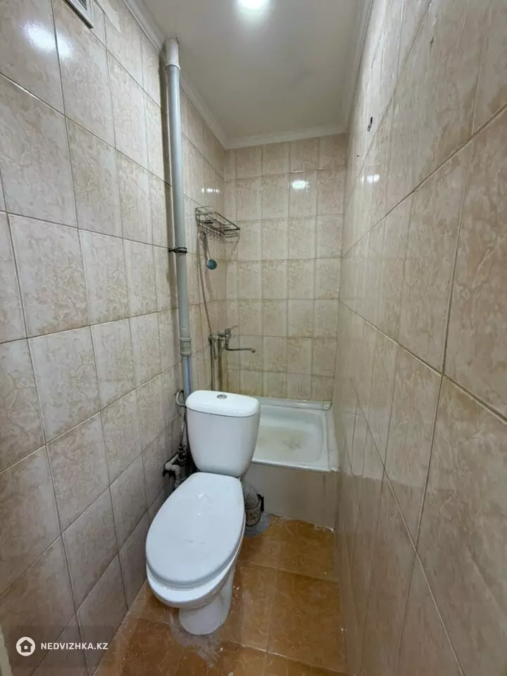 1-комнатная квартира, этаж 4 из 4, 27 м², фотография 2