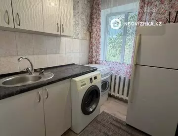 1-комнатная квартира, этаж 4 из 4, 27 м², миниатюра 3