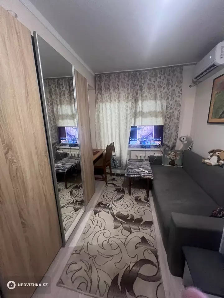 2-комнатная квартира, этаж 5 из 5, 64 м², фотография 3