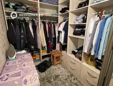 4-комнатная квартира, этаж 4 из 9, 92 м², миниатюра 4