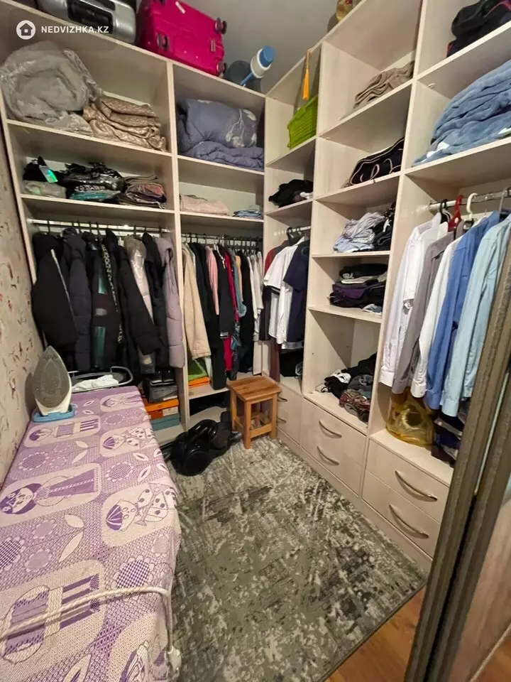 4-комнатная квартира, этаж 4 из 9, 92 м², фотография 4