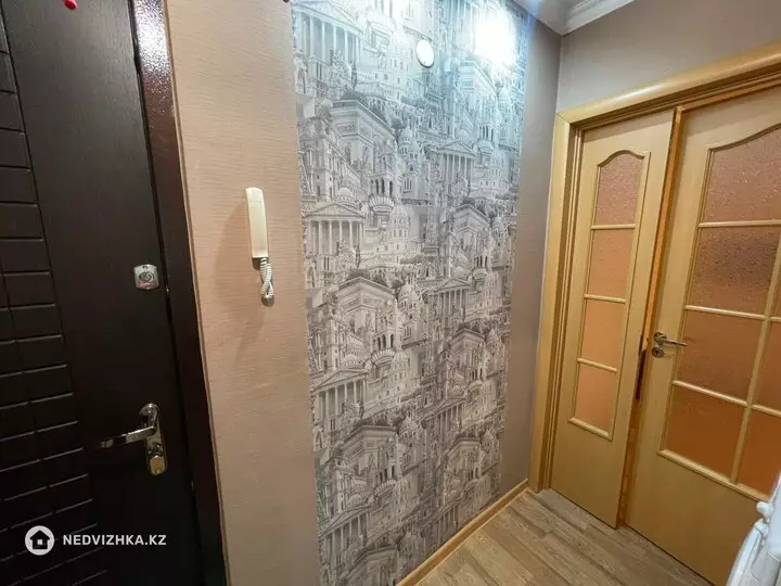 1-комнатная квартира, этаж 5 из 5, 33 м², фотография 3
