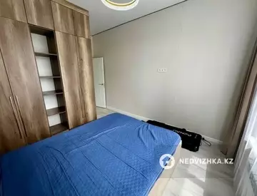 2-комнатная квартира, этаж 4 из 9, 38 м²