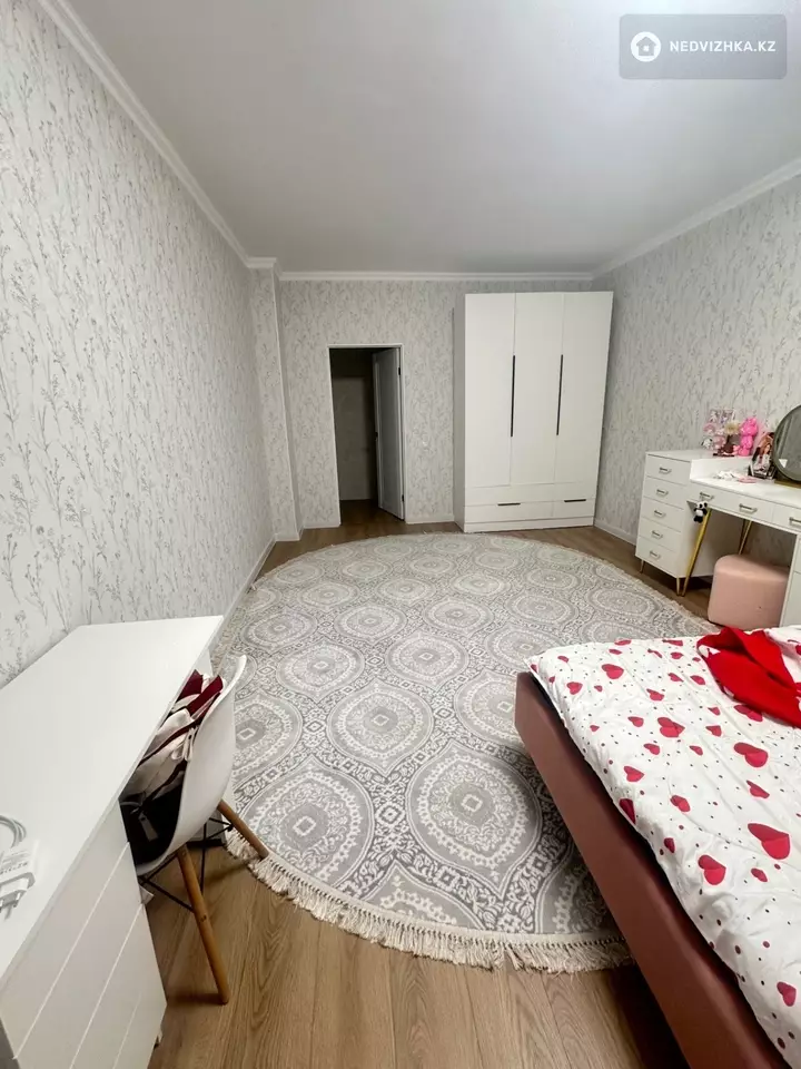 3-комнатная квартира, этаж 5 из 25, 127 м², фотография 4