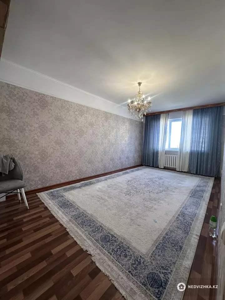 1-комнатная квартира, этаж 4 из 5, 48 м², На длительный срок, фотография 3