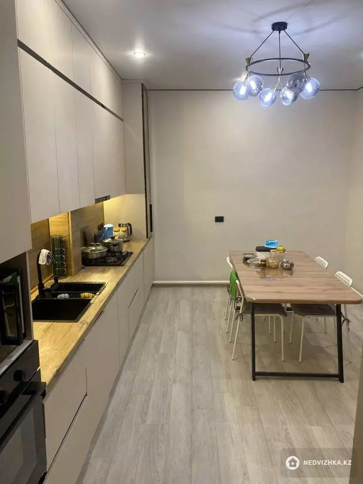 5-бөлмелі үй, 300 м², Посуточно, 5-фотосурет