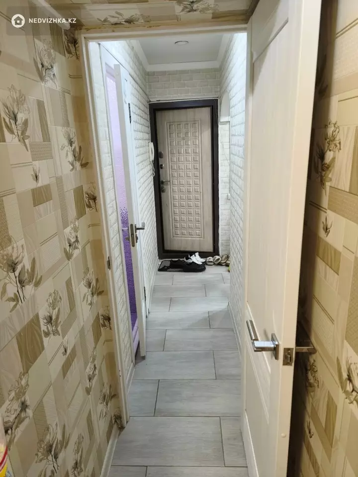 2-комнатная квартира, этаж 4 из 5, 289 м², На длительный срок, фотография 3