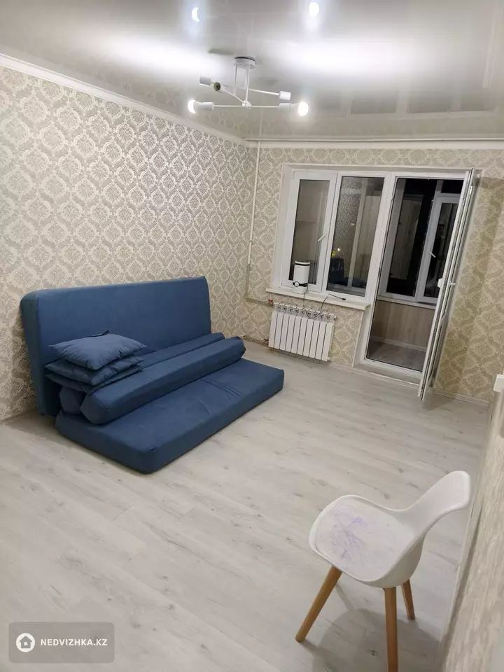 2-комнатная квартира, этаж 4 из 5, 289 м², На длительный срок, фотография 5