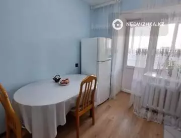 1-комнатная квартира, этаж 8 из 9, 40 м²