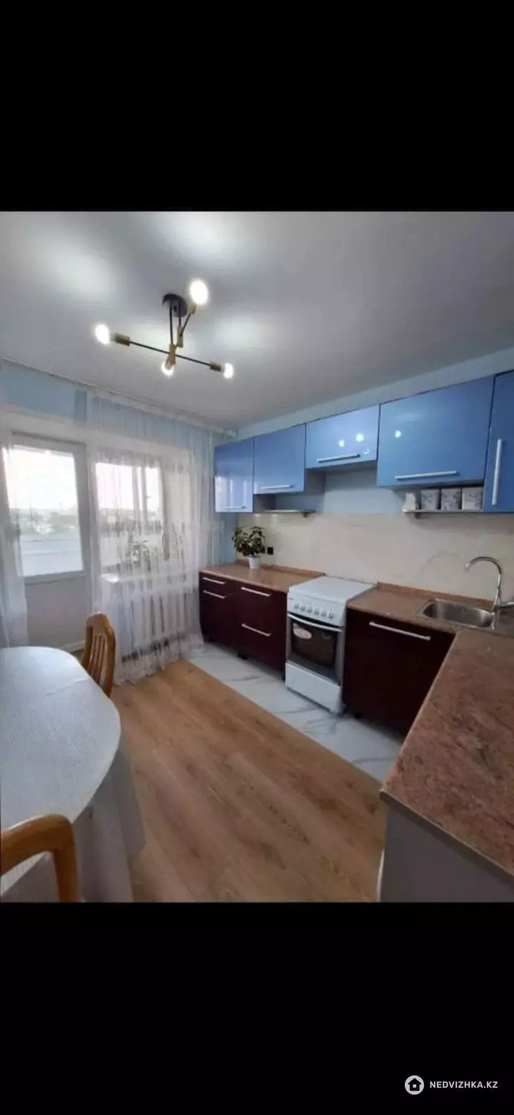 1-комнатная квартира, этаж 8 из 9, 40 м², фотография 2