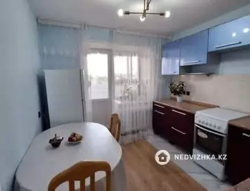 1-комнатная квартира, этаж 8 из 9, 40 м²