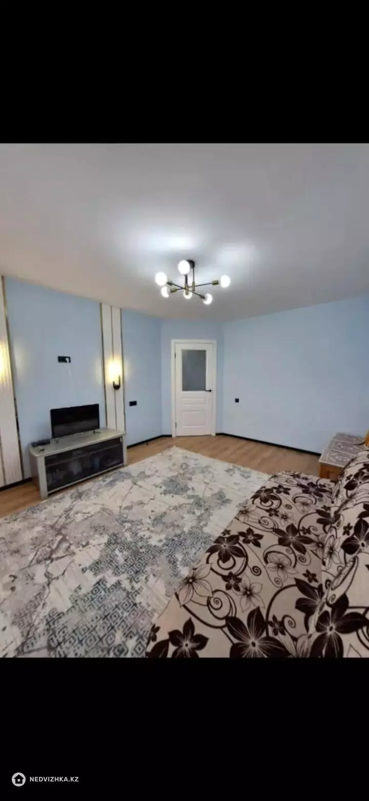 1-комнатная квартира, этаж 8 из 9, 40 м², фотография 5